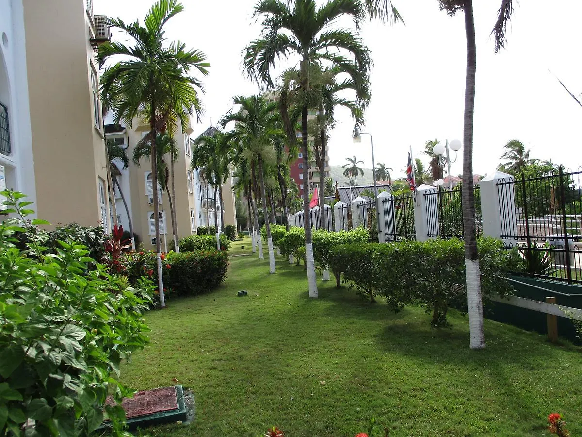 Sunnyview At Sandcastles Ocho Rios Apartament
